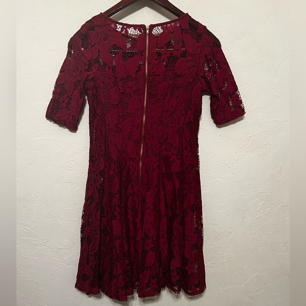 Ryan Michelle Midi Floral Lace Lines Dress Small - Picture 2 of 5